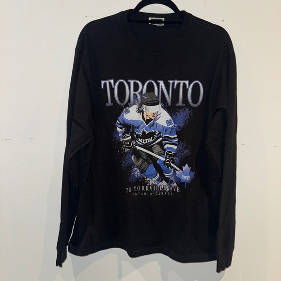 *Rare* KITH Toronto Hockey Long Sleeve Tee - Picture 1 of 5